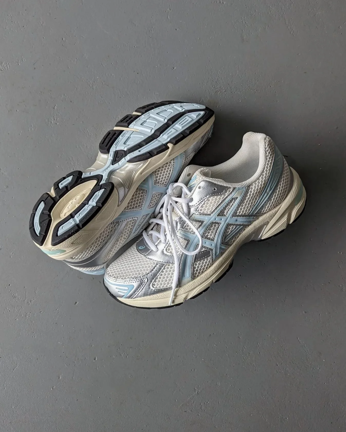 靴 KITH Asics Gel-1130 Cream Starlight Blue 1203A991-100 KITH × Asics Gel-1130 Cream Starlight Blue